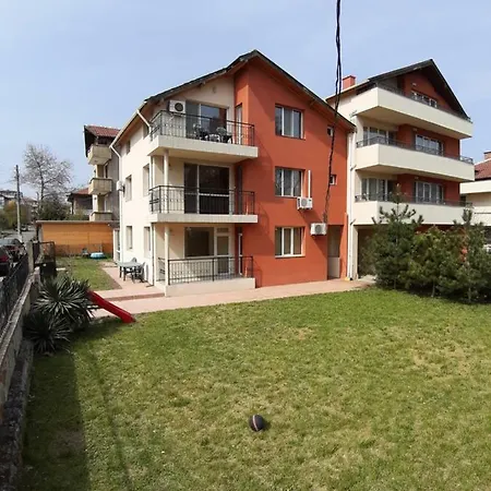 Ваканционна Къща Александров Burgas